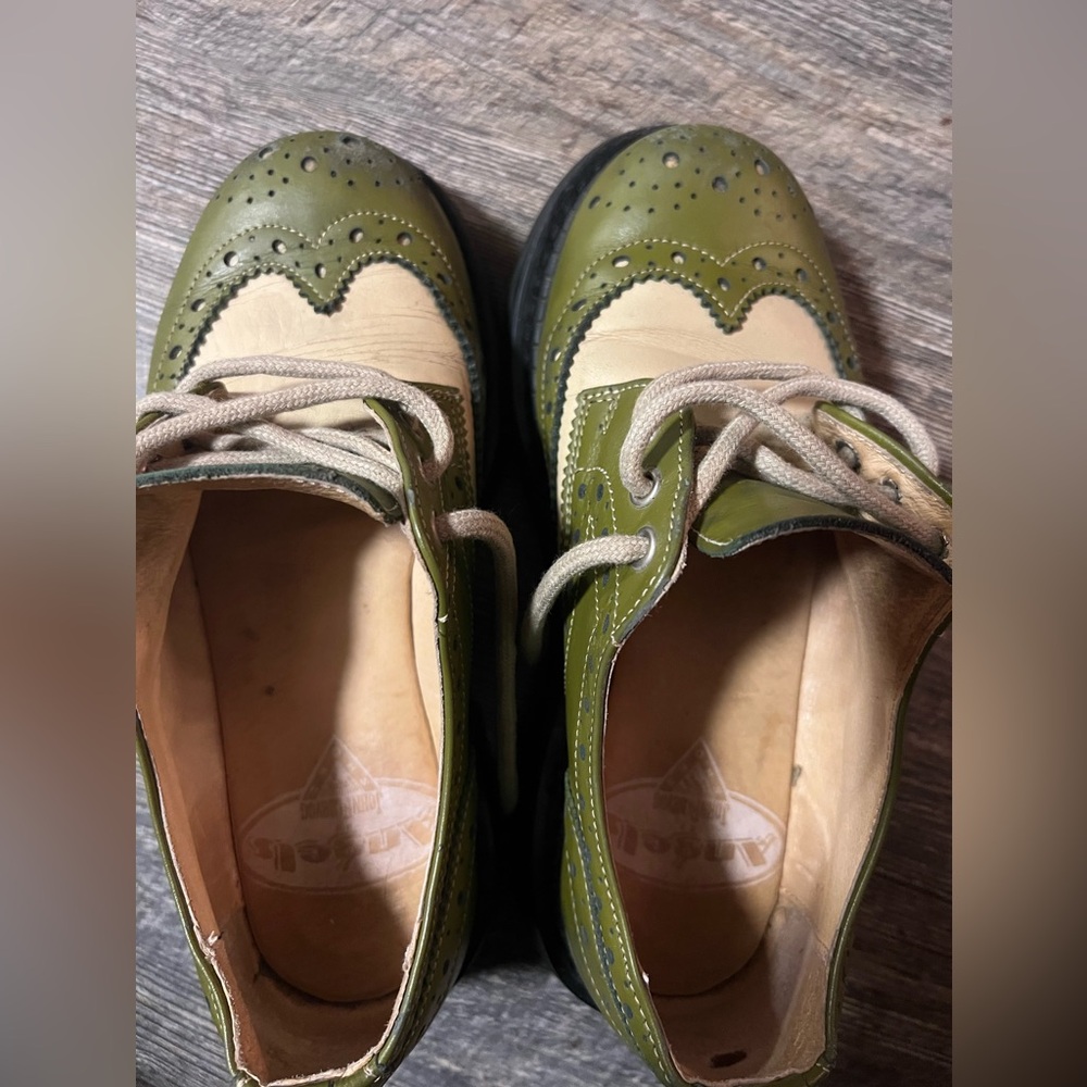 Original, Vintage JOHN FLUEVOG Angels Michael Wingtip Brogue Women's Shoes